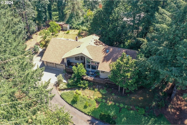 bird's eye view with a forest view