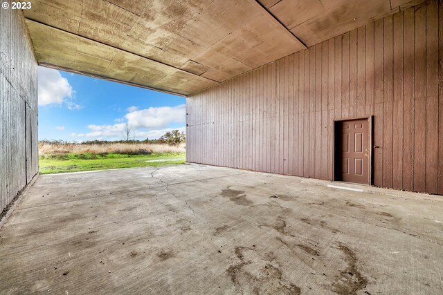 27717 Royal Ave, Eugene, OR 97402 - garage with wood ceiling