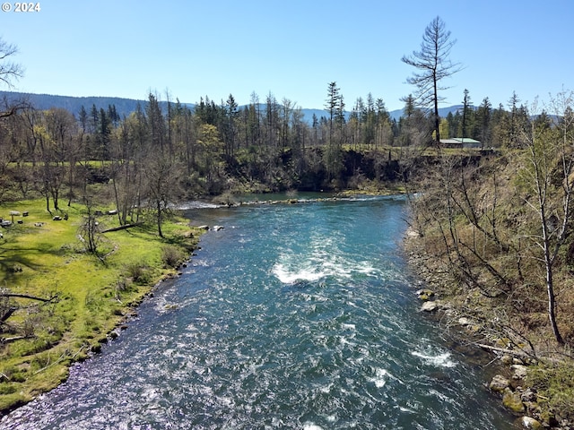231 Dogwood Dr, Gates, OR 97346