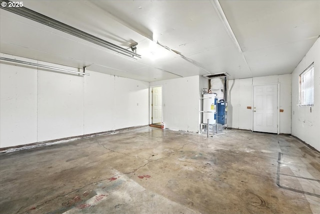 18495 SW Springfield St, Beaverton, OR 97078 - garage featuring water heater
