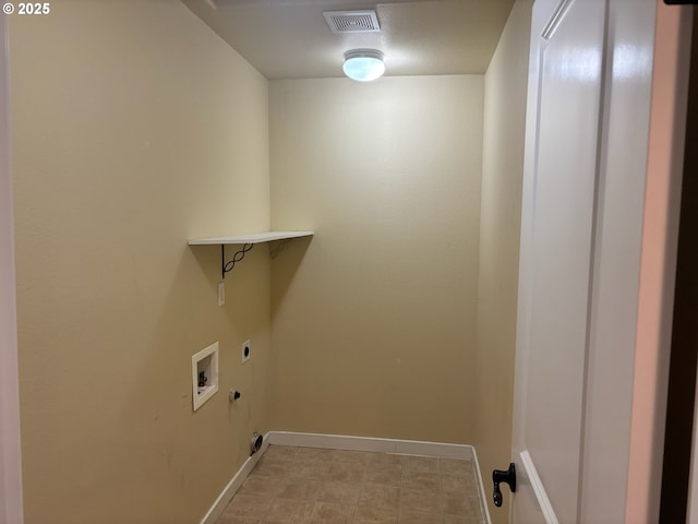 834 NW 3rd Ave, Canby, OR 97013 - laundry area featuring hookup for an electric dryer, hookup for a washing machine, hookup for a gas dryer, and baseboards