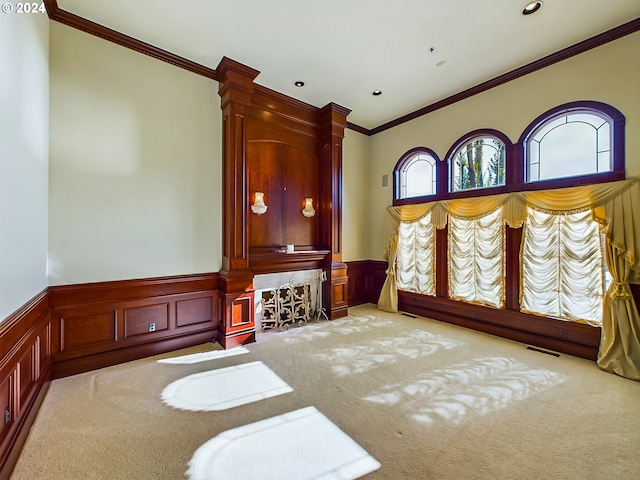 living room featuring light colored carpet and ornamental molding