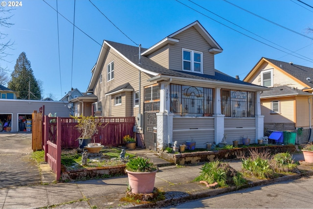 3827 NE 13th Ave, Portland OR, 97212, 5 bedrooms, 3 baths house for sale