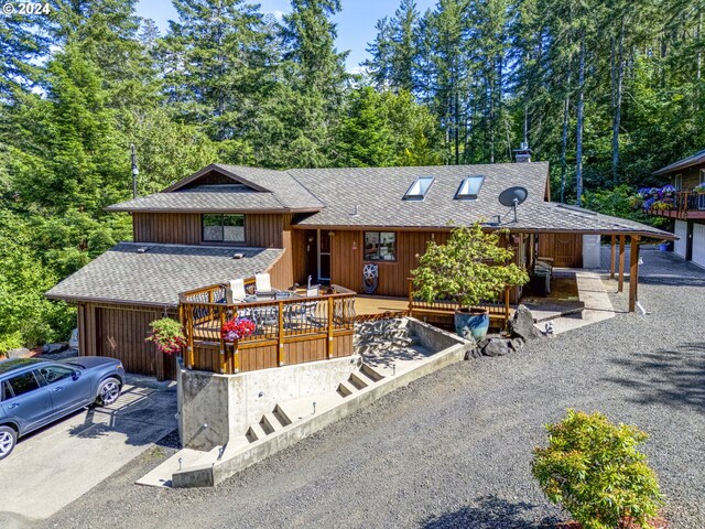 view of front of home featuring a deck