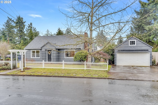 ranch-style home featuring a garage