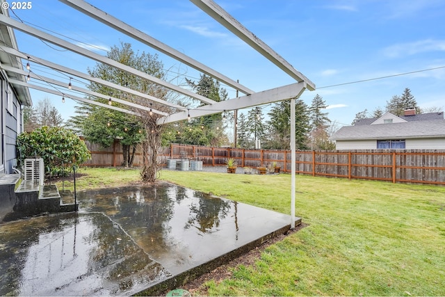 view of yard featuring a pergola and a patio