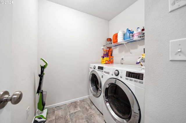 laundry room featuring independent washer and dryer