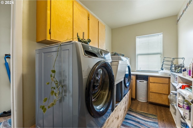 30274 Peoria Rd, Shedd, OR 97377 - washroom with washer / clothes dryer, cabinet space, and dark wood-style floors