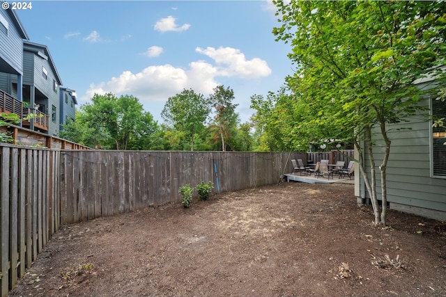 view of yard with a patio area