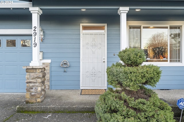 property entrance with a porch