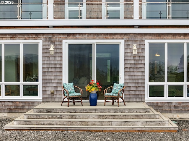 32227 Seascape Ln, Cannon Beach, OR 97110 - view of exterior entry with a balcony