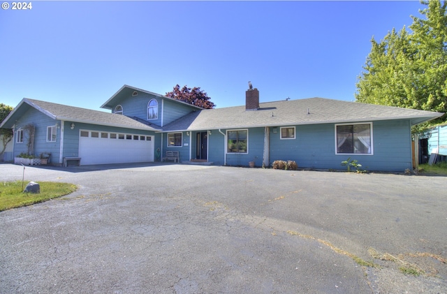 view of front of house featuring a garage