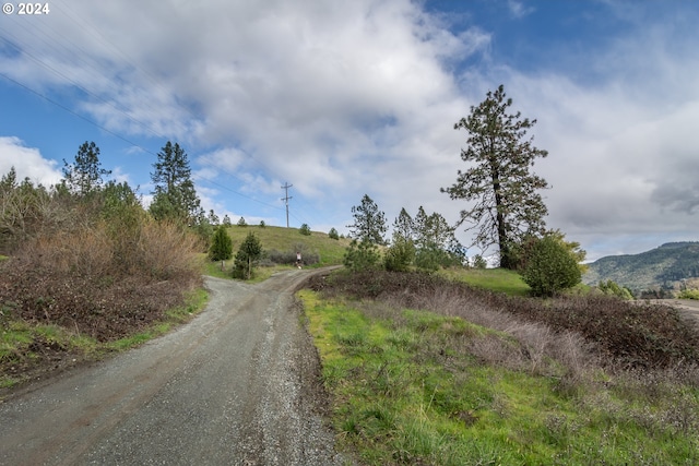1955 Weaver Rd, Myrtle Creek, OR 97457