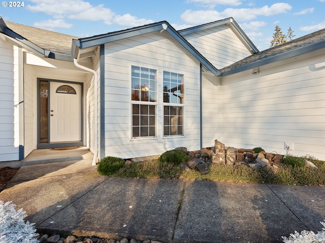 view of property entrance