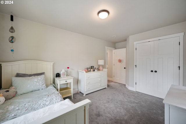 bedroom with carpet