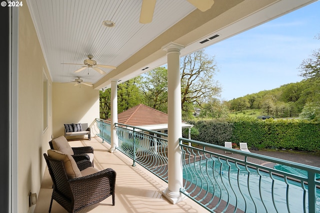 balcony with ceiling fan