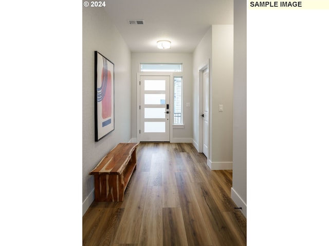 3603 N 12th Cir, Ridgefield, WA 98642 - entryway with wood finished floors and baseboards