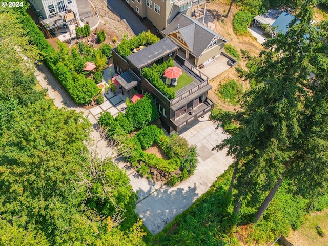 drone / aerial view with a residential view