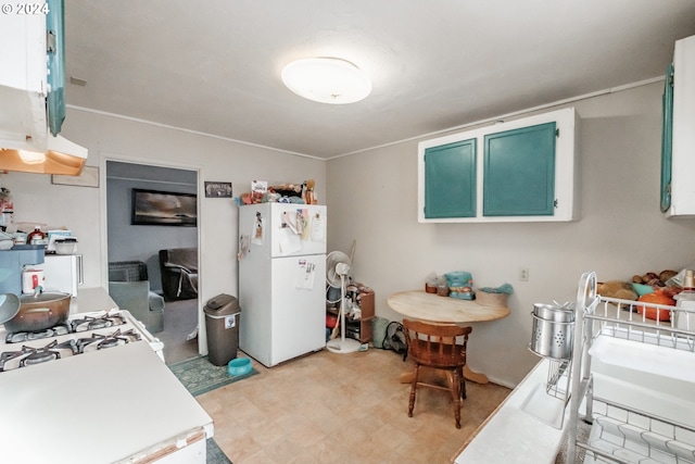 kitchen featuring white appliances