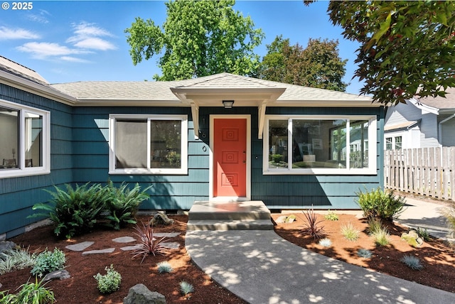 160 Beatrice Ave, Gladstone, OR 97027 - view of front facade with roof with shingles