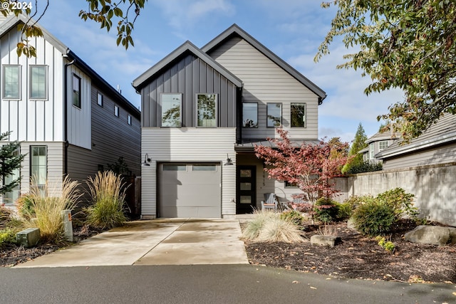 view of front of property featuring a garage