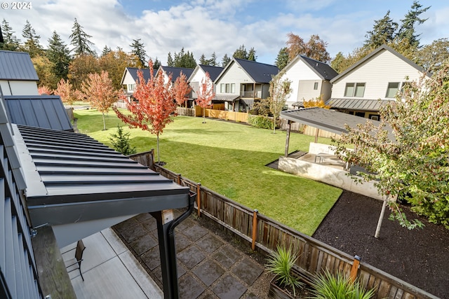 view of yard with a patio area