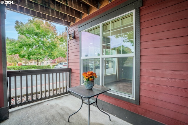 balcony featuring a porch