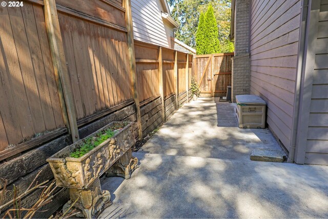 3794 Wilshire Ln, Eugene, OR 97405 - view of patio with a fenced backyard