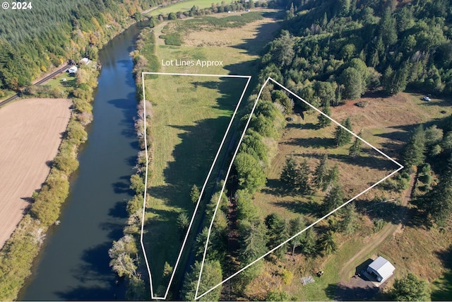 2 Stian Smith Rd, Coos Bay, OR 97420