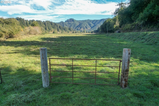 2 Stian Smith Rd, Coos Bay, OR 97420