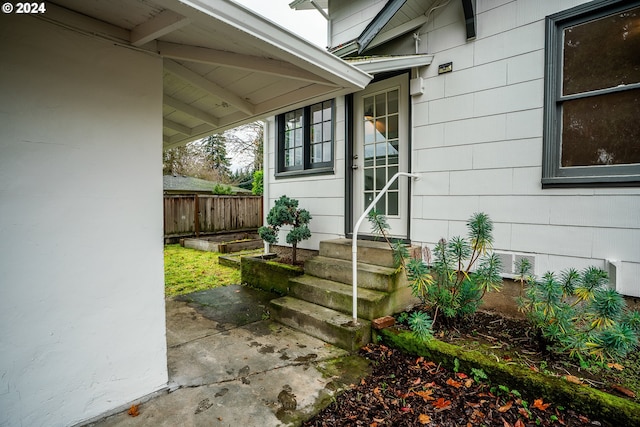 view of entrance to property