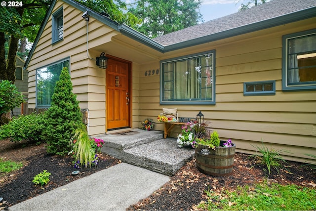 view of entrance to property