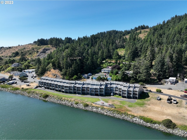 bird's eye view featuring a water view