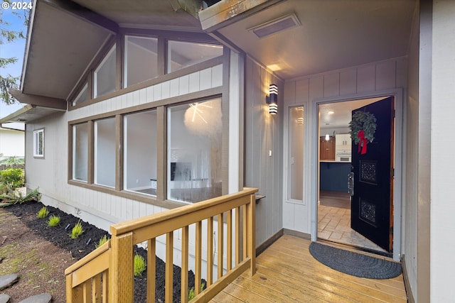 3735 NE Surf Dr, Lincoln City, OR 97367 - view of doorway to property