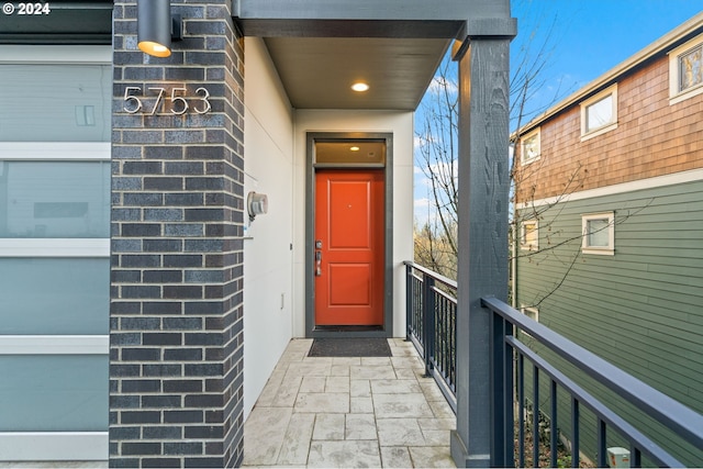 view of entrance to property