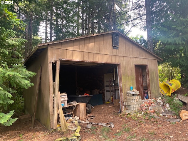 view of outbuilding