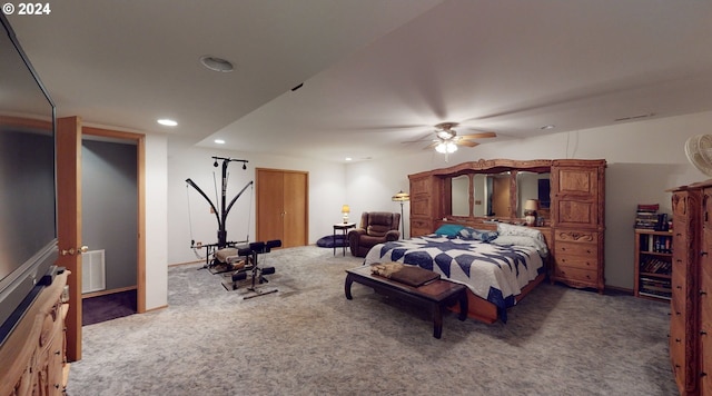 bedroom with carpet flooring and ceiling fan