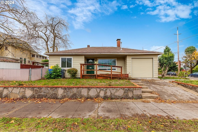 view of front of house featuring a garage