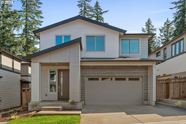 view of front facade featuring a garage