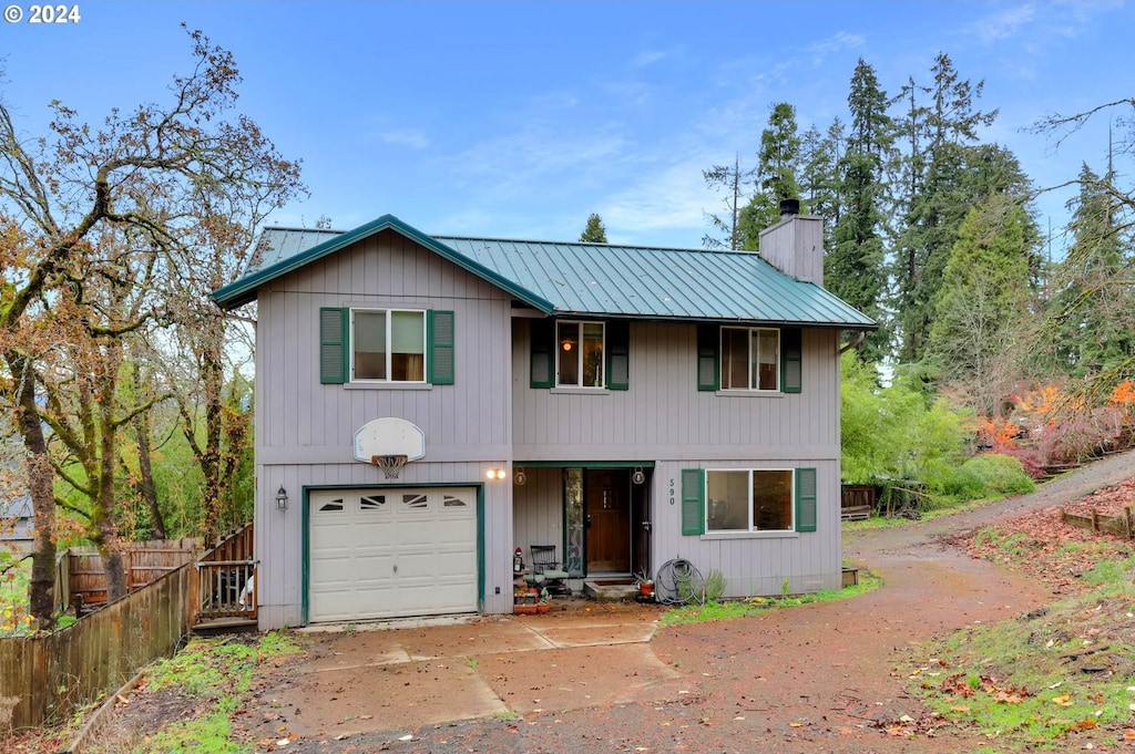 view of front of house featuring a garage