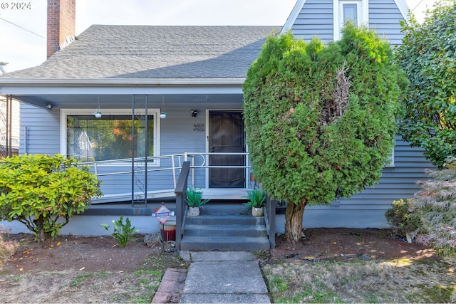 view of front of home featuring covered porch