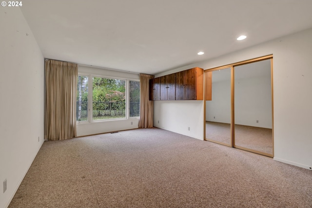 92932 Paschelke Rd, Marcola, OR 97454 - unfurnished bedroom featuring carpet floors, recessed lighting, and a closet