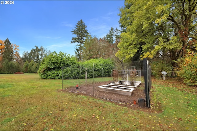 92932 Paschelke Rd, Marcola, OR 97454 - view of property's community featuring a yard