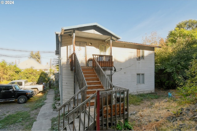 view of front of home