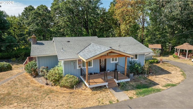 view of front of house with covered porch