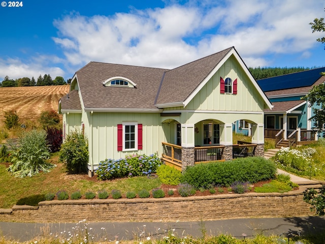 view of front of home with covered porch