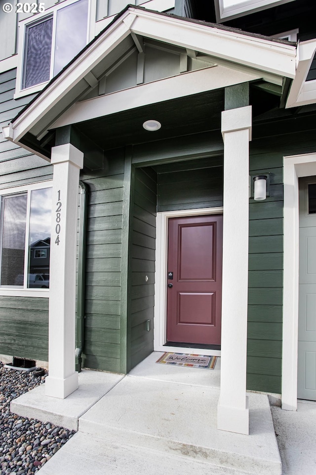 view of property entrance