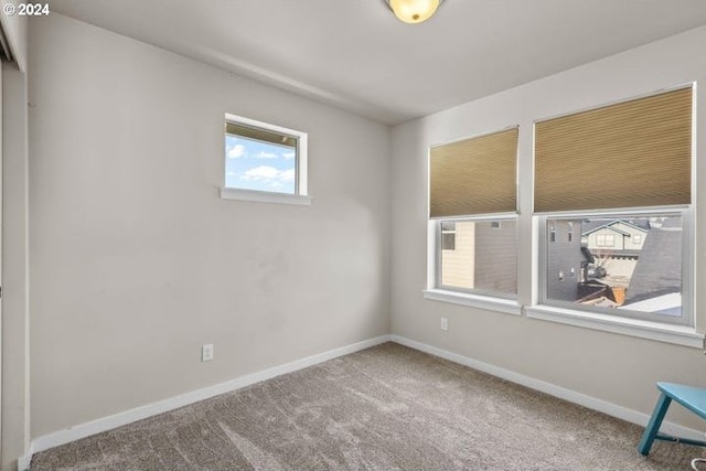 view of carpeted spare room