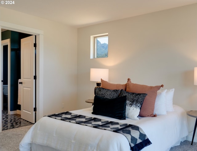 bedroom with carpet flooring