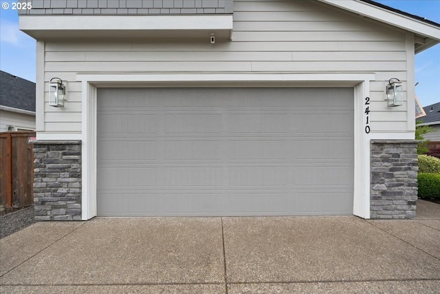 2410 S Heather St, Cornelius, OR 97113 - garage with concrete driveway